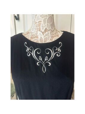 Chad's Place Vintage Black Embroidered Sleeveless Dress Size 16